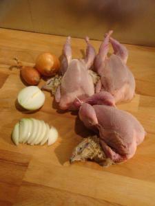 Cailles entières | Cailles légères entre 180 et 220g, poids moyen habituel 210g 